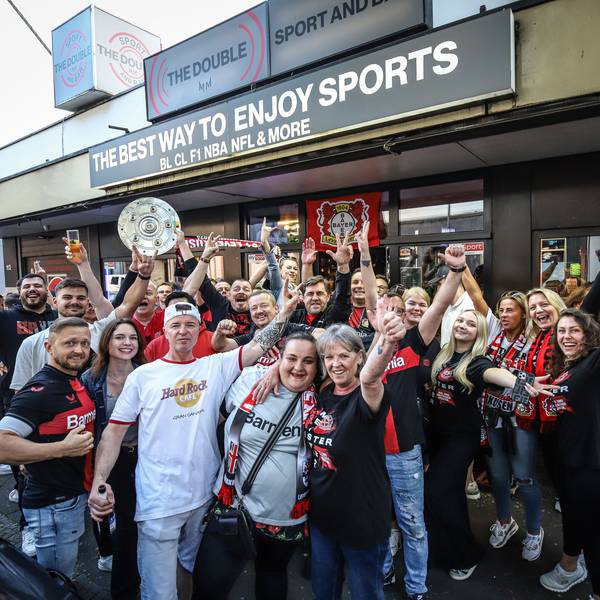 Nach Jahrzehnte langer Durststrecke können Bayer-04-Fans endlich die deutsche Meisterschaft feiern.