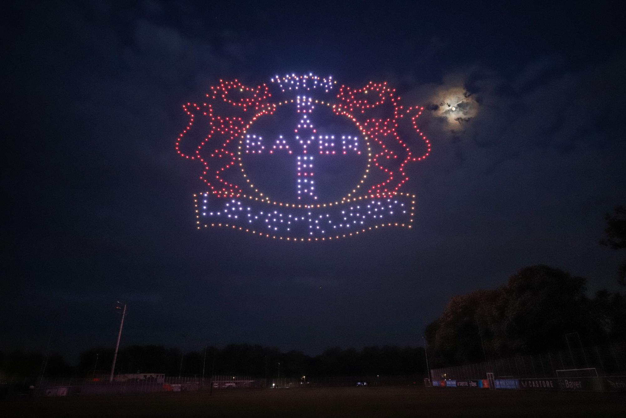 Finanziert hatte die Show Bayer-Hauptsponsor „Barmenia“