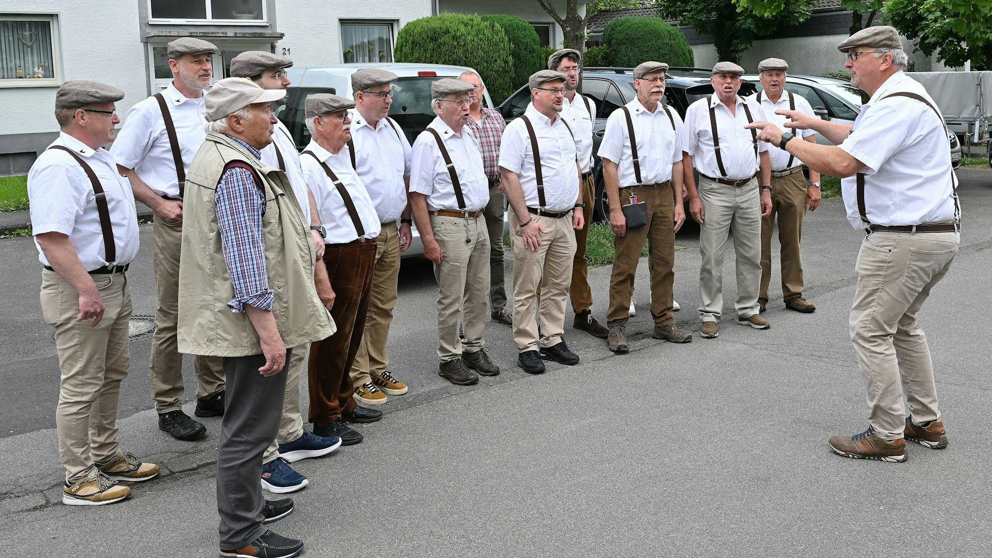 Pingseiersingen in Heiligenhausen macht den Sängern und Eierspendern jedes Jahr viel Freude.