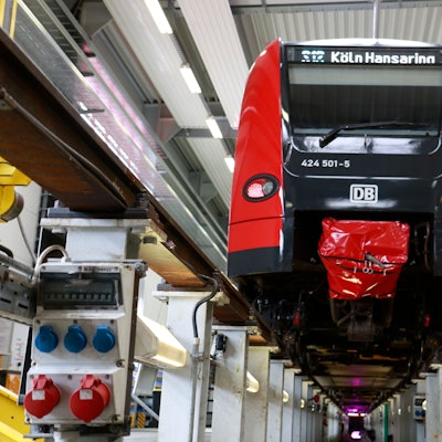 22.04.2024, Köln: Neues Zeitalter für die S-Bahn Köln: go.Rheinland, VRR und DB präsentieren preisgekrönte Fahrzeuge. Foto: Arton Krasniqi
