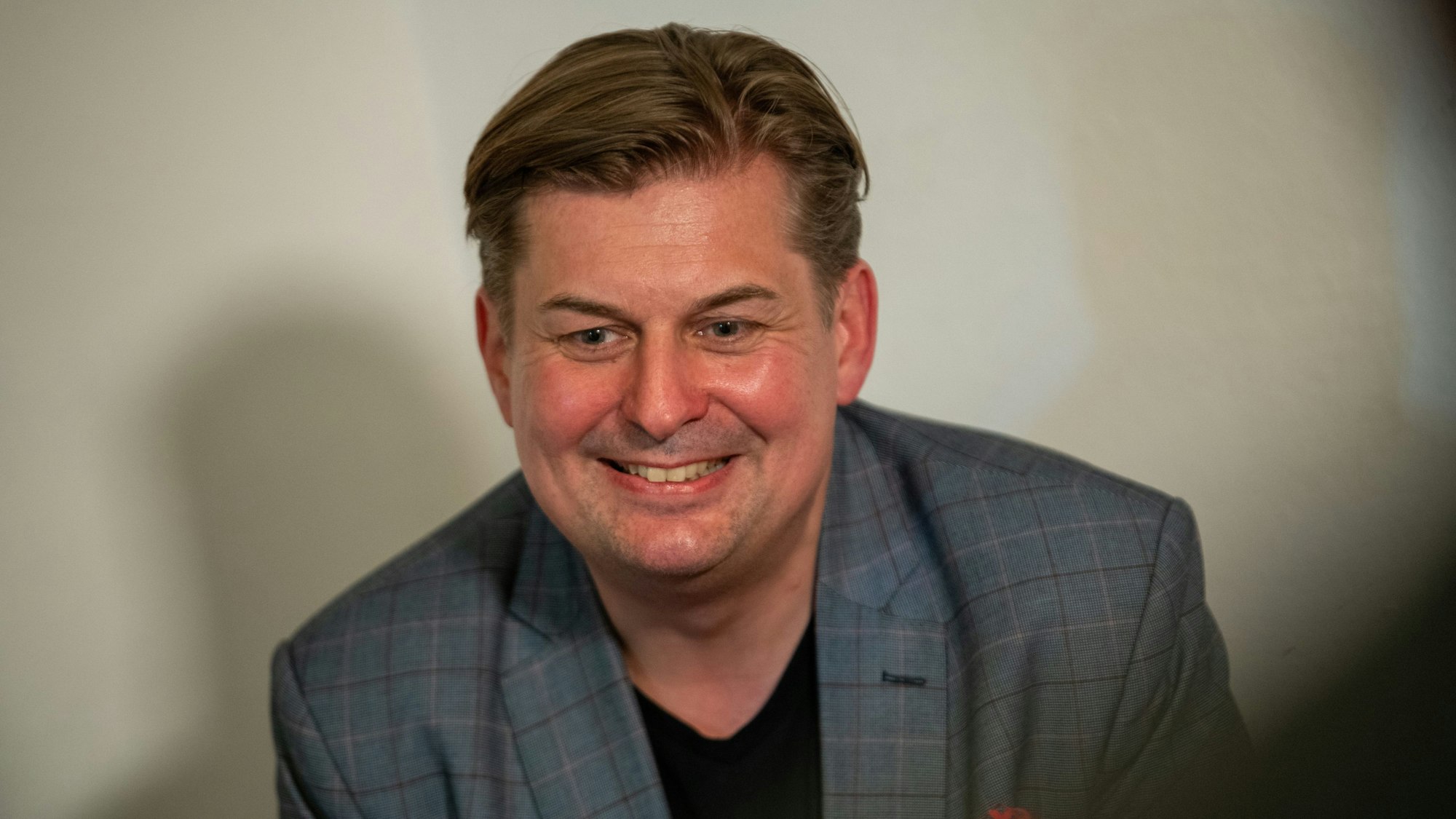 Die AfD hat ihrem Spitzenkandidaten Maximilian Krah kurz vor der Europawahl ein Auftrittsverbot erteilt. (Archivbild)