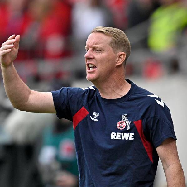 18.05.2024, Fussball 1. Bundesliga 2023/2024, 34.Spieltag, 1.FC Heidenheim - 1.FC Köln, in der Voith-Arena Heidenheim. Trainer Timo Schultz Köln in Rage ***DFL and DFB regulations prohibit any use of photographs as image sequences and/or quasi-video.*** *** 18 05 2024, Soccer 1 Bundesliga 2023 2024, Matchday 34, 1 FC Heidenheim 1 FC Köln, in der Voith Arena Heidenheim Coach Timo Schultz Köln in Rage DFL and DFB regulations prohibit any use of photographs as image sequences and or quasi video