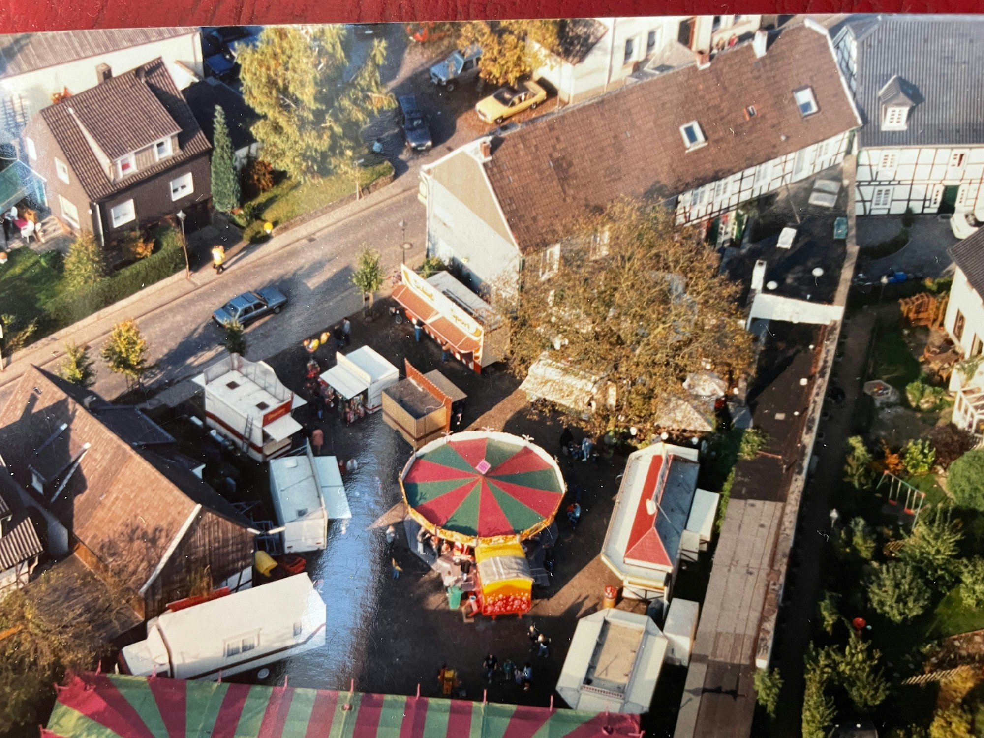 Das Fest fand bis 2006 auf dem Parkplatz der Alten Post statt.