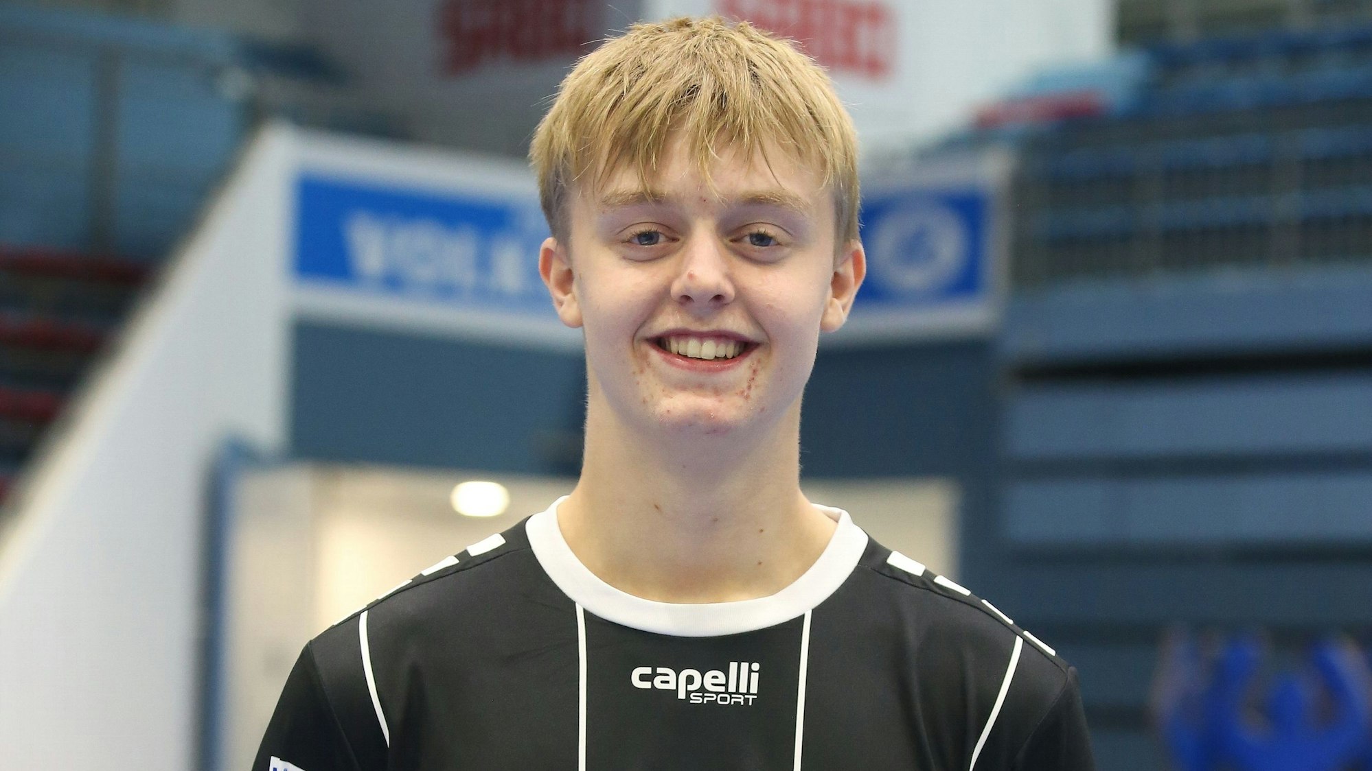 Oskar Knudsen im Porträt.