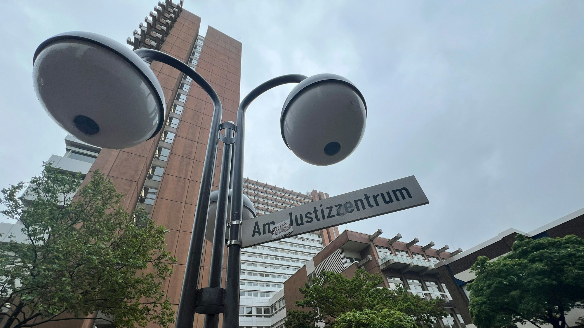 Landgericht Köln, Am Justizzentrum
