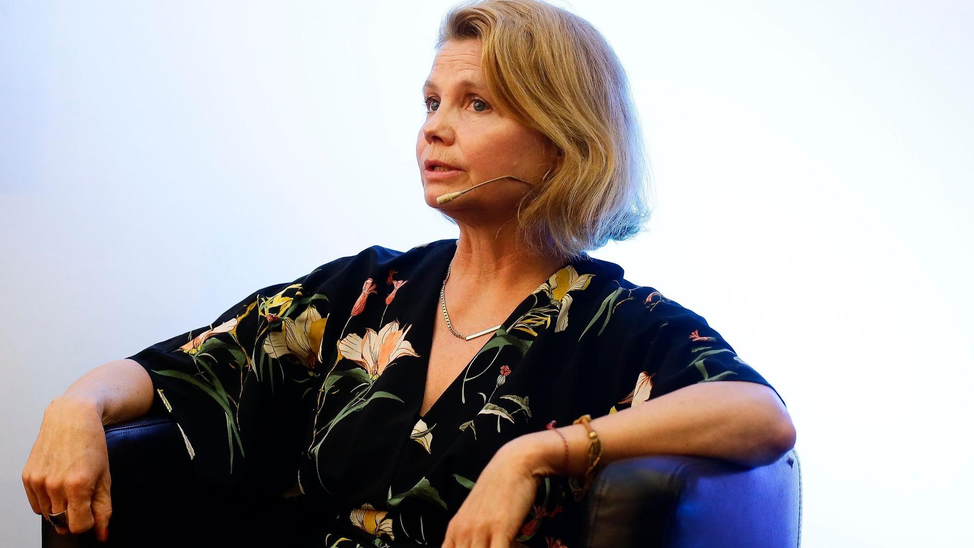 Annette Frier im studio dumont