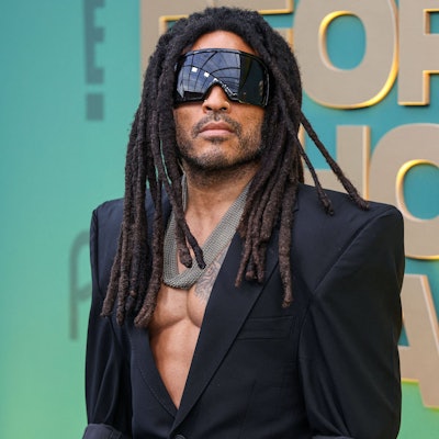 Lenny Kravitz trägt eigentlich immer Sonnenbrille in der Öffentlichkeit.