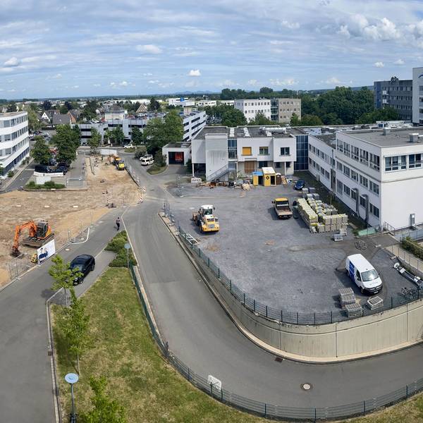 Das Bild zeigt eine Außenansicht des Marien-Hospitals Euskirchen.