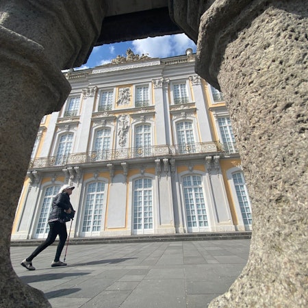 Zu sehen ist die Gartenseite des Schlosses Augustusburg.
