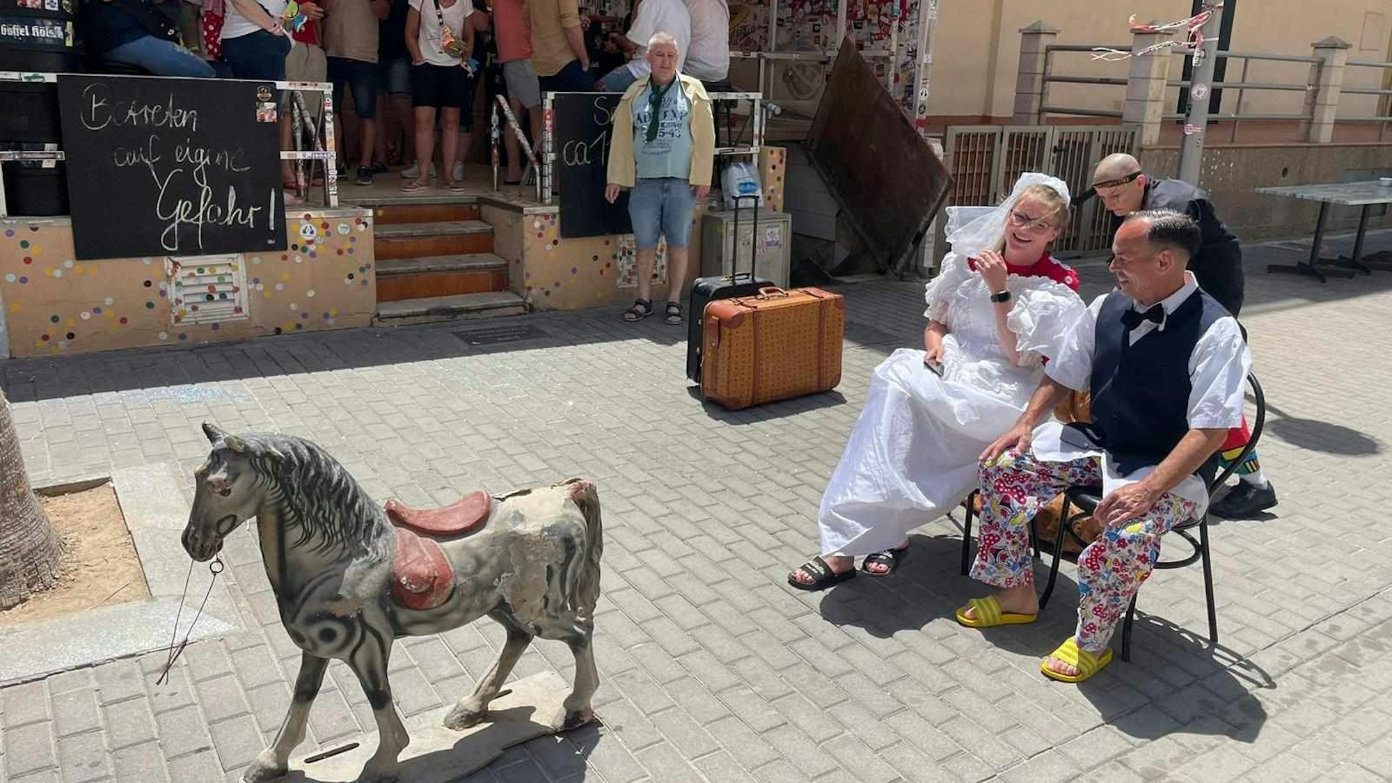 Hochzeitsfeier auf Mallorca, in der Kölsche Kult-Bar 4711