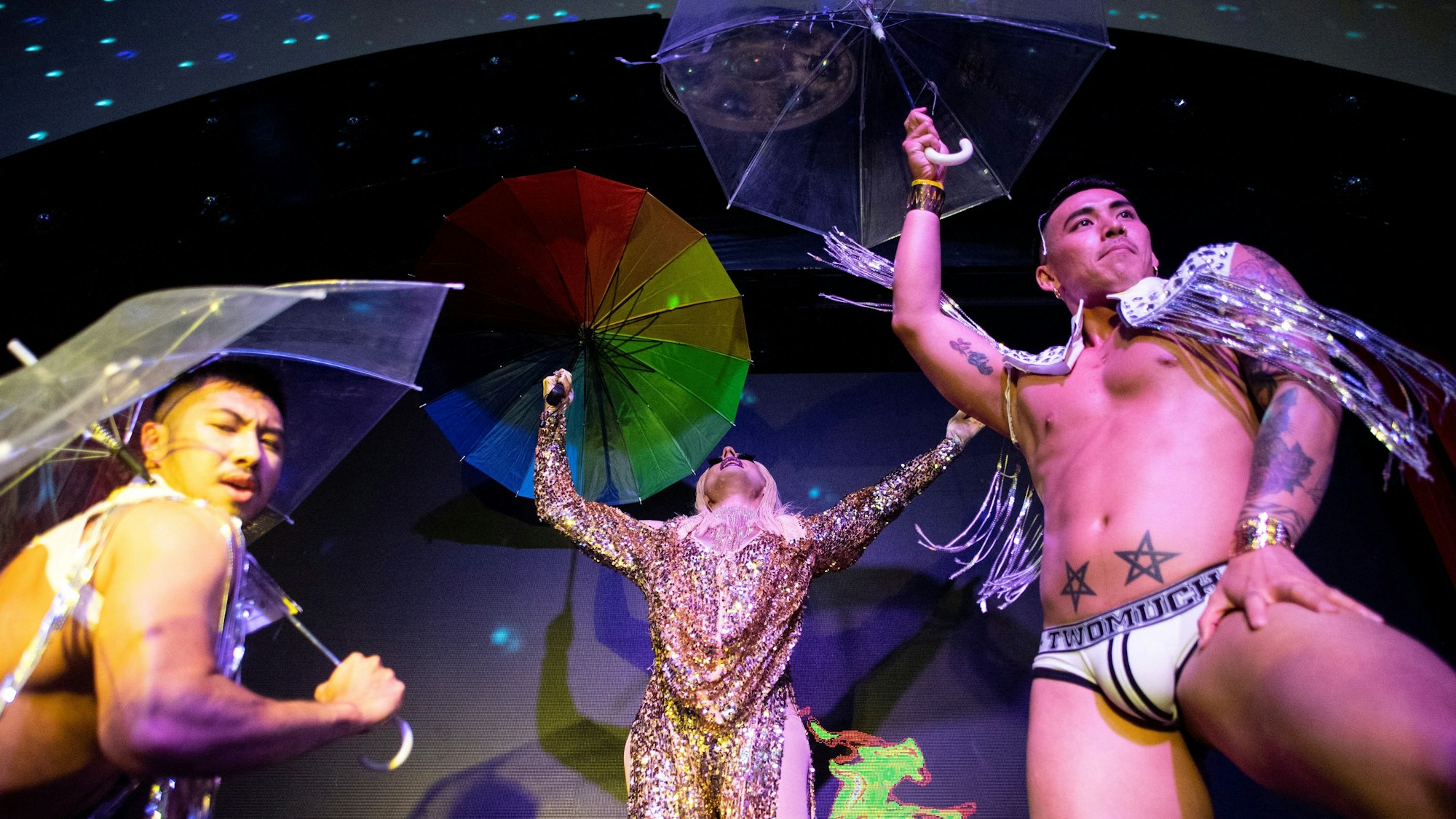 Beste Stimmung auf einer Party am CSD.