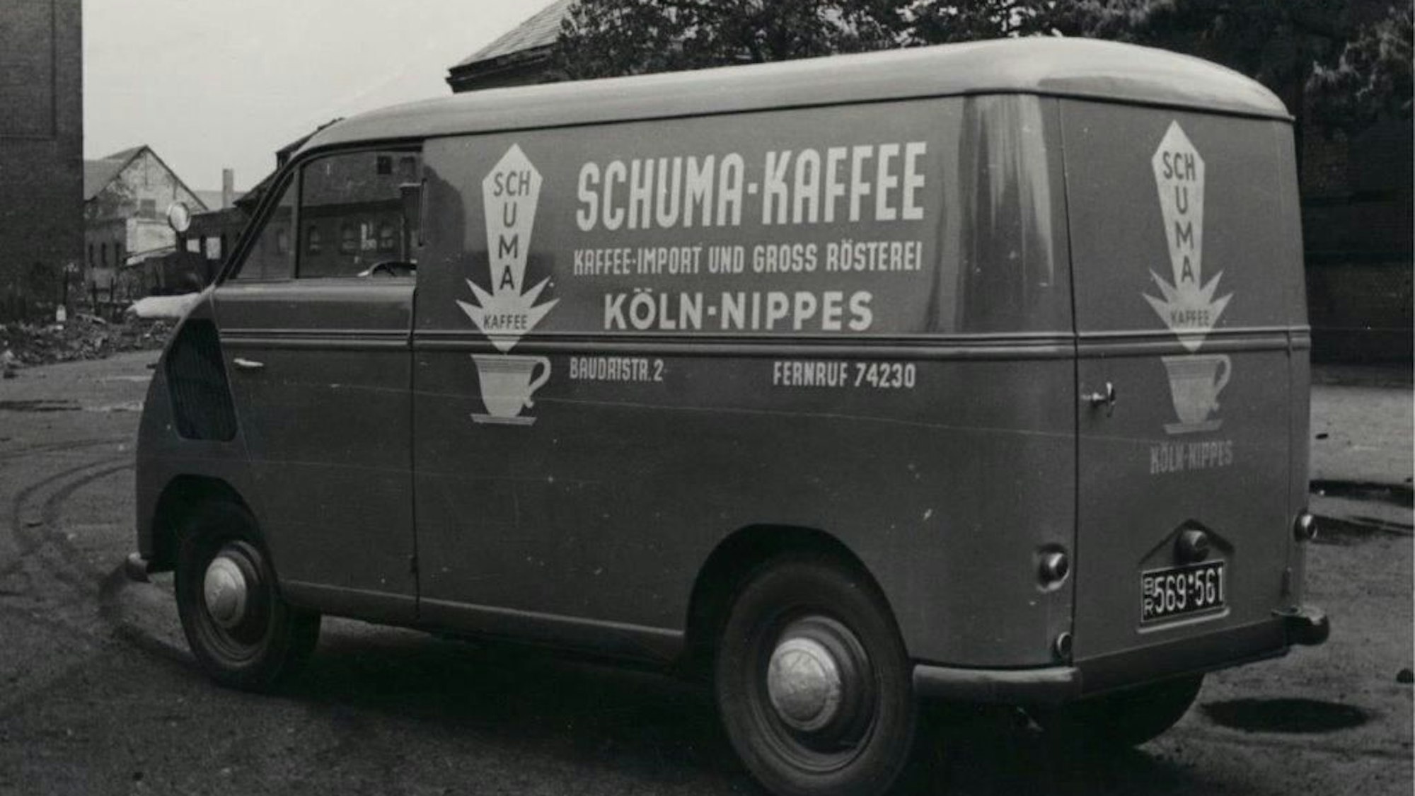 Fahrzeug für den Nippeser Schuma-Kaffee