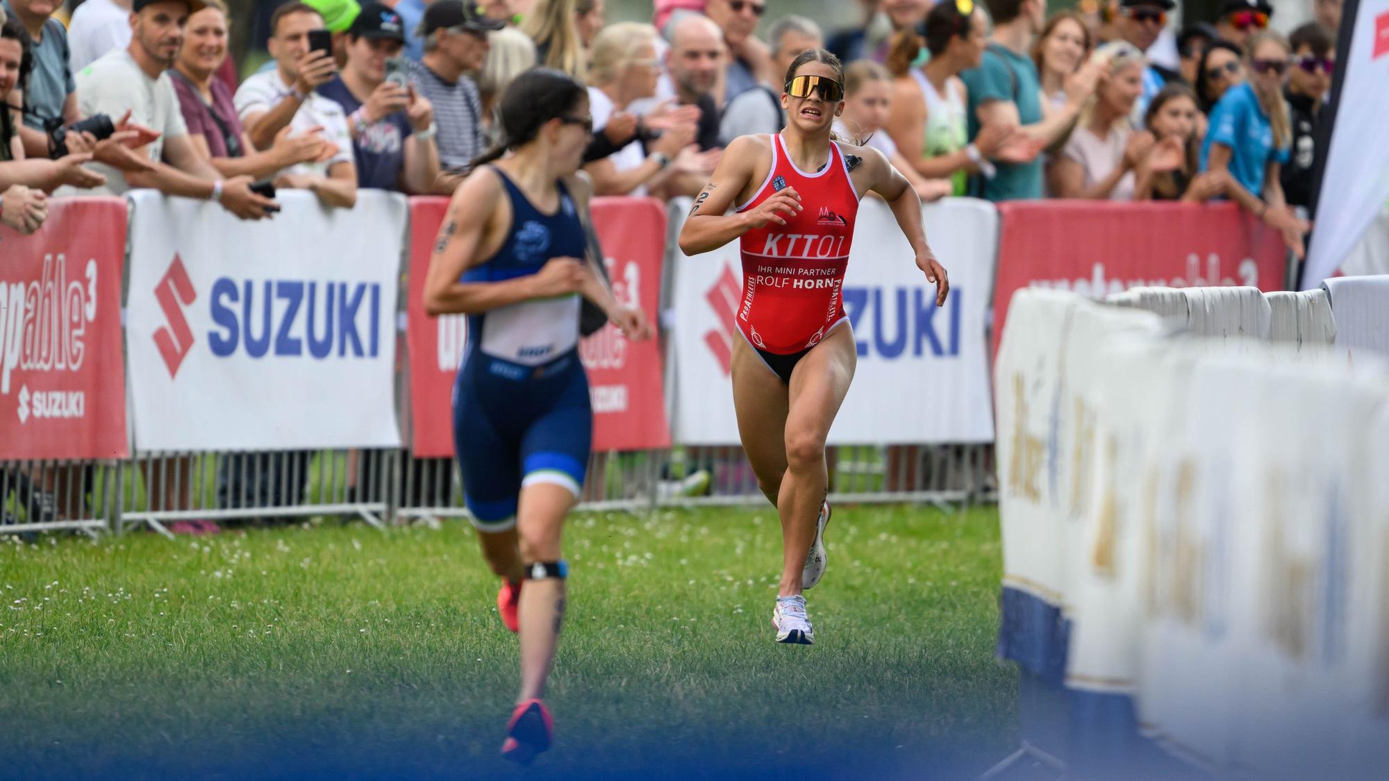 Fanni Szalai, Top-Athletin des Kölner Triathlon Teams 01, beim Bundesliga-Wettkampf im Kraichgau