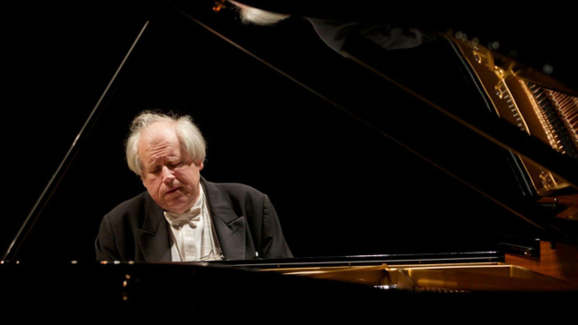 Grigory Sokolov am Flügel