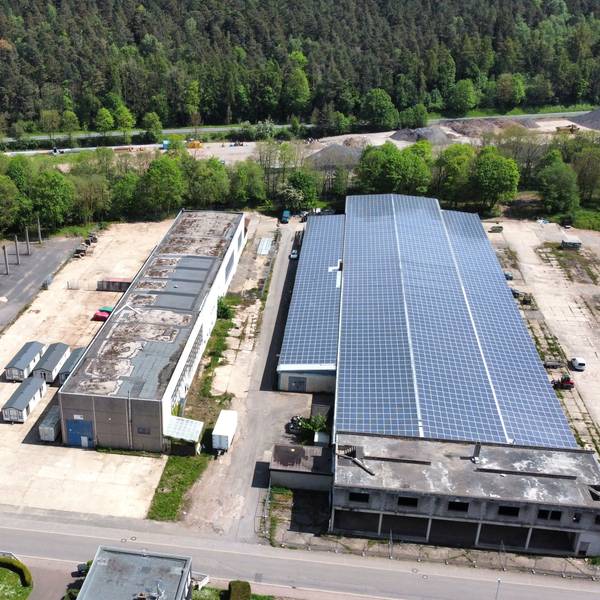 Blick von der Vogelperspektive auf die alten Milz-Hallen.