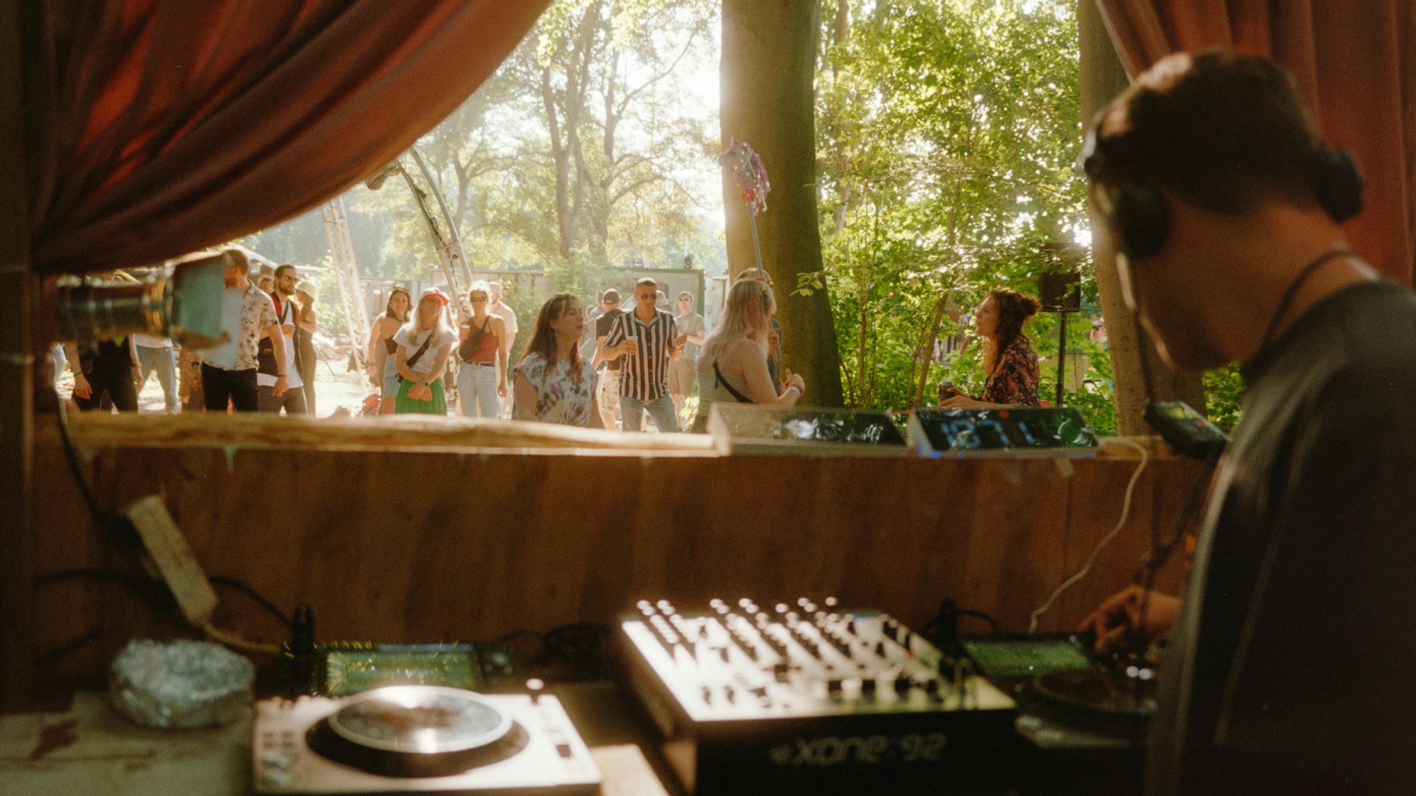 Das „Mund zu Mund“-Festival findet am Rather See statt.