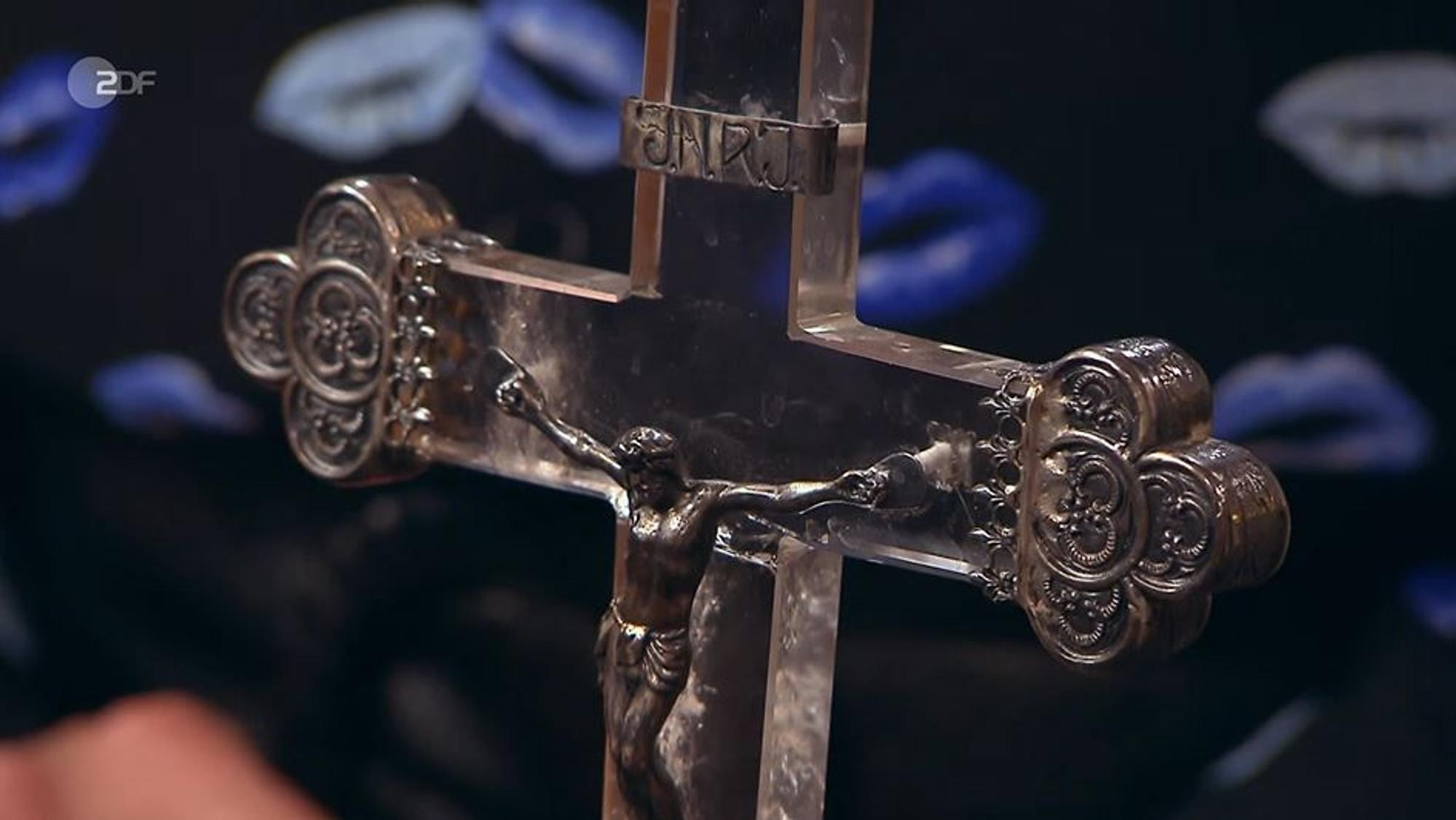 Das Kreuz aus Bergkristall bei „Bares für Rares“.