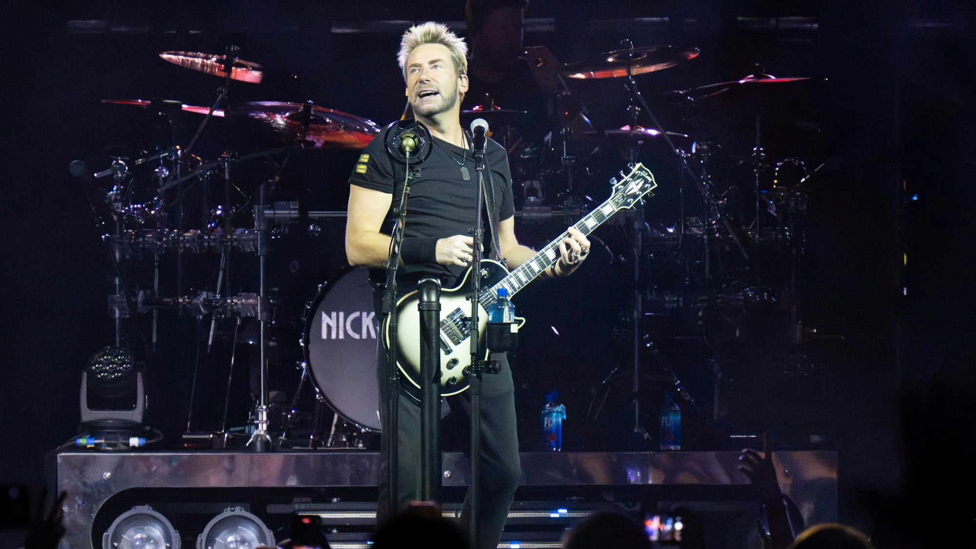 30.05.2024, Köln: Die kanadische Rockband Nickelback in der Arena. Foto: Uwe Weiser
