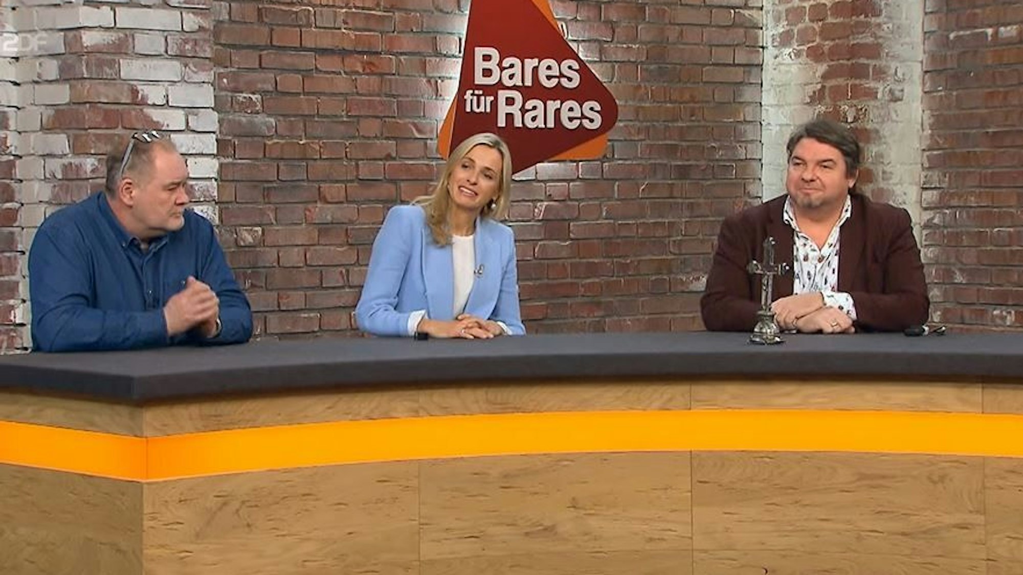 Händler Daniel Meyer wollte das Kreuz bei „Bares für Rares“ schon haben.