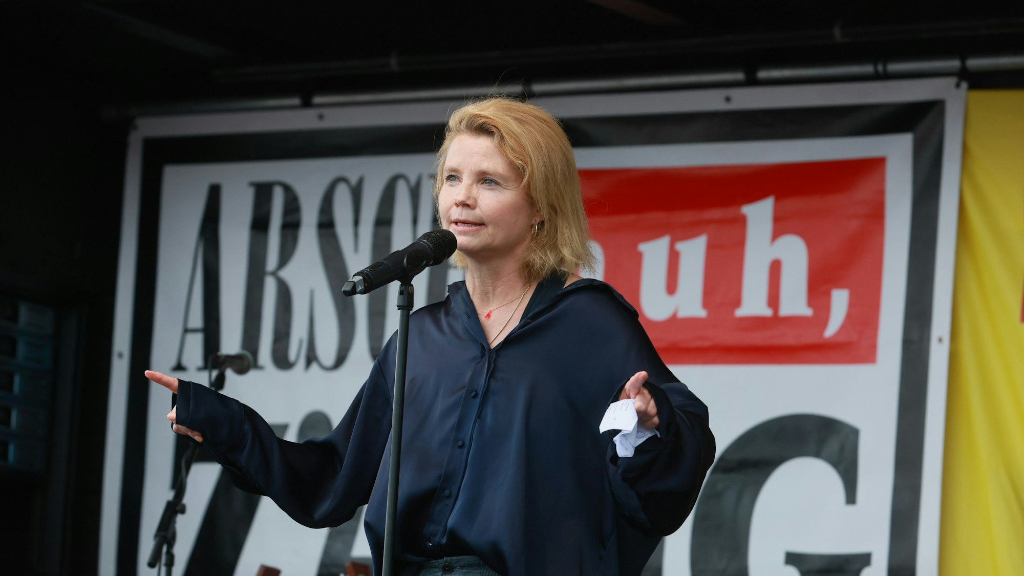 Auch Komikerin Annette Frier lieferte einen Redebeitrag.