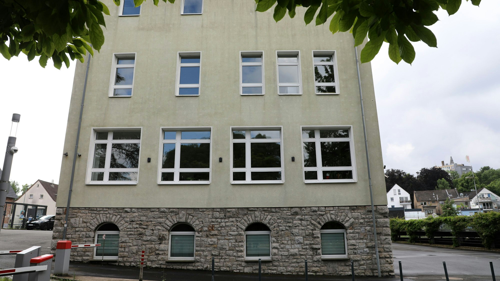 Fossilien sind im Sockel des Hauses am Rosengarten 19 zu sehen.