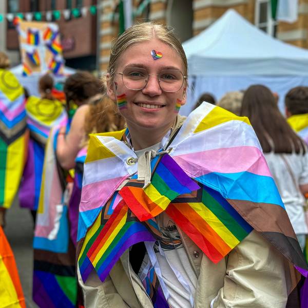 Tausende Menschen feierten im Juni 2024 auf dem ersten CSD in Leverkusen.