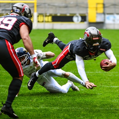 Isaiah Weed Cologne Centurions gegen Fehervar Enthroners Spielfotos 02.06.2024 Isaiah Weed Cologne Centurions, ELF, Week 2, Cologne Centurions - Fehervar Enthroners am 02. Juni 2024 im Tivoli Aachen *** Isaiah Weed Cologne Centurions vs Fehervar Enthroners match photos 02 06 2024 Isaiah Weed Cologne Centurions , ELF, Week 2, Cologne Centurions Fehervar Enthroners on 02 June 2024 at Tivoli Aachen