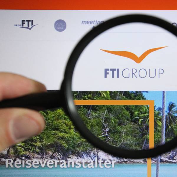Website des insolventen Reiseanbieters FTI. Schnelsen Hamburg *** Website of the insolvent travel provider FTI Schnelsen Hamburg