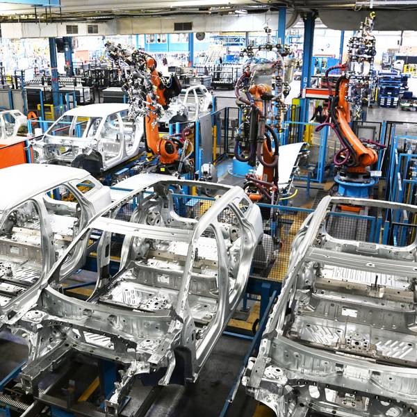 Bei Ford in Niehl startet endlich die Produktion des ersten E-Modells Explorer.