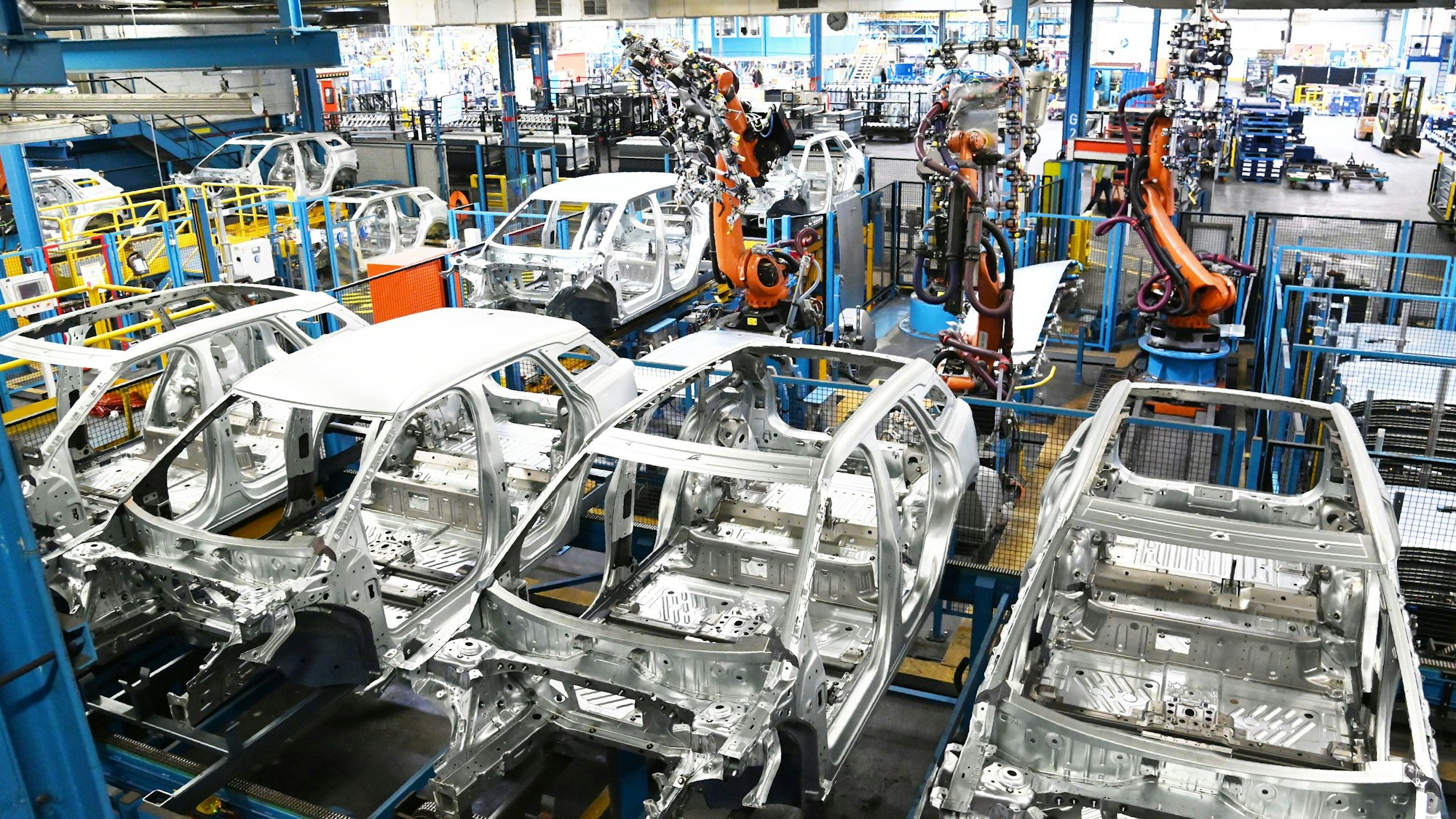 Bei Ford in Niehl startet endlich die Produktion des ersten E-Modells Explorer.