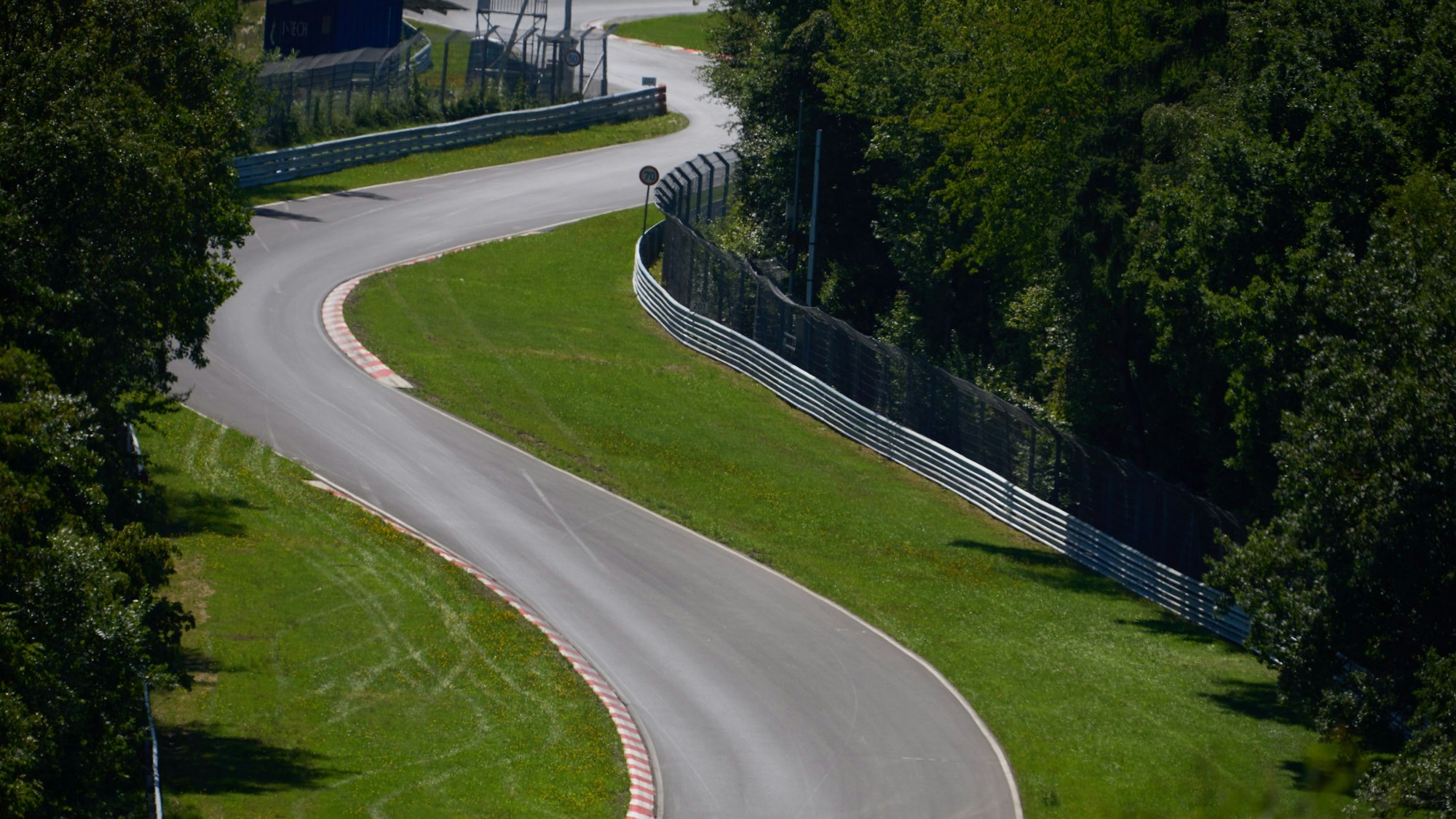 Auf der Nordschleife am Nürburgring (hier ein Archivfoto) ist es zu einem schweren Unfall gekommen.