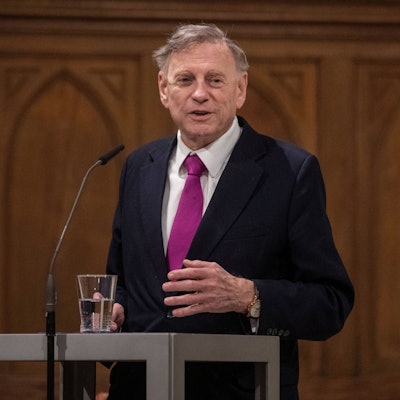 Stadtkirchengespräch mit Avi Primor in der Stadtkirche in Moers