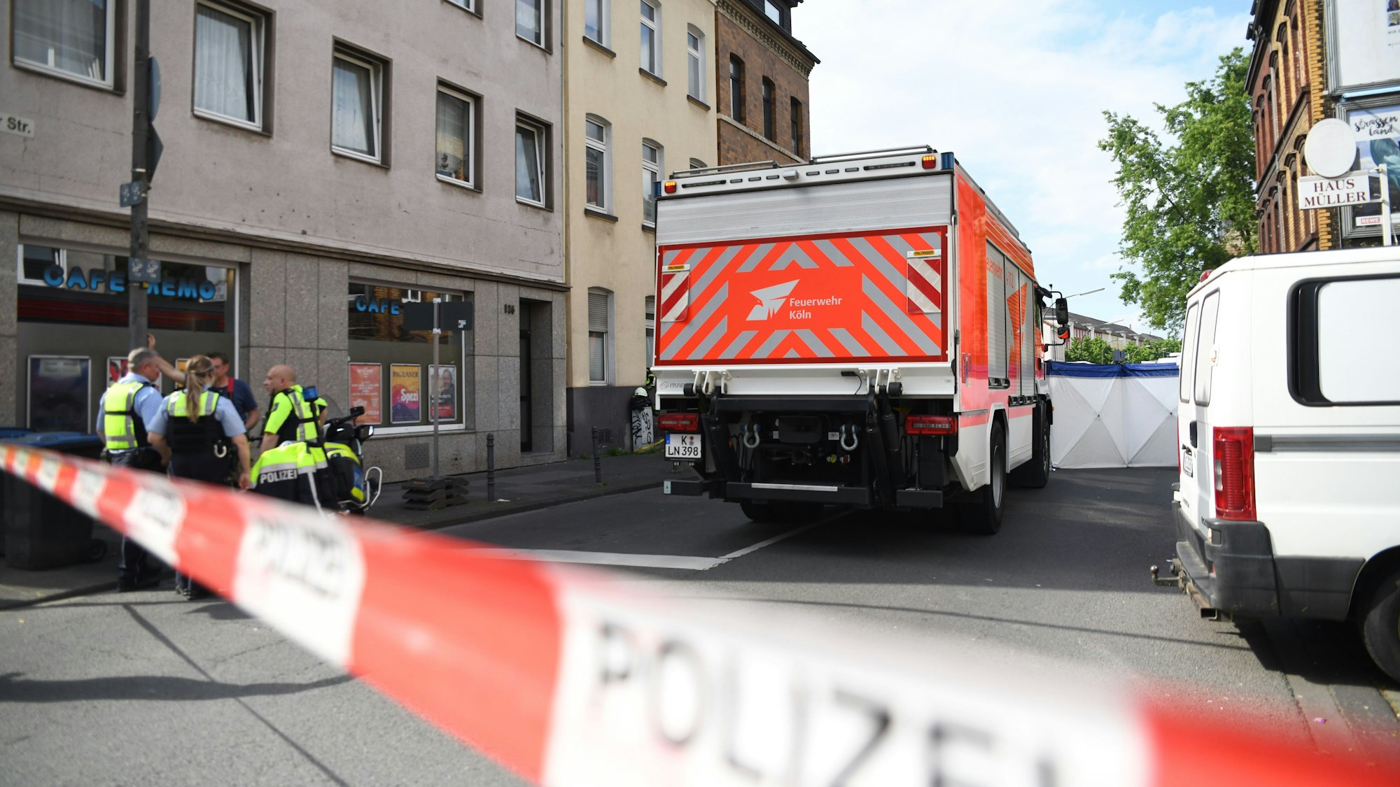 Am Dienstag (4. Juni) hat sich ein tödlicher Unfall auf der Rolshover Straße in Köln-Gremberg ereignet.
