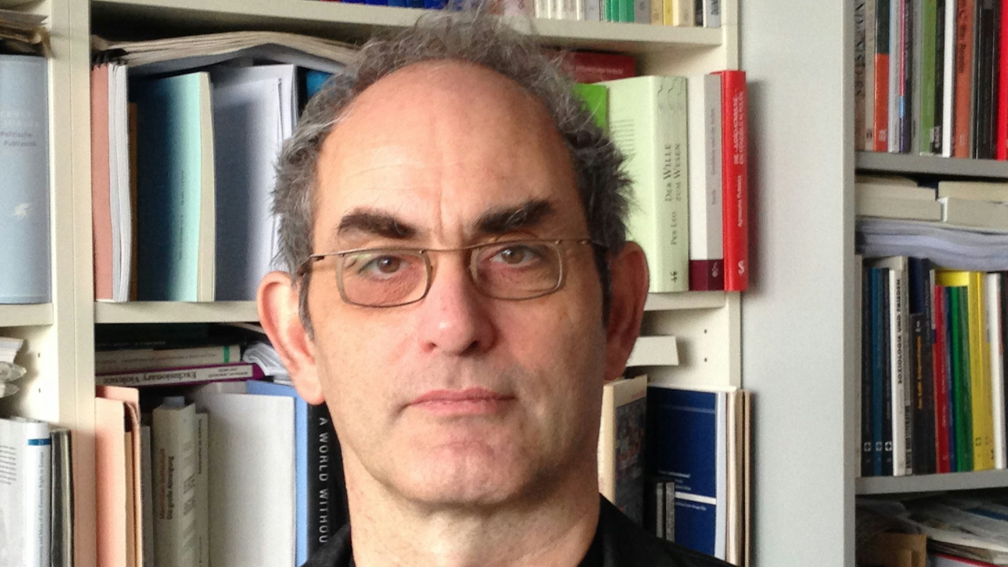 Porträt vom Wissenschaftler Fabian Virchow