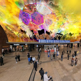 Im Kölner Hauptbahnhof wird es während der Fußball-Europameisterschaft eine Video-Installation geben.