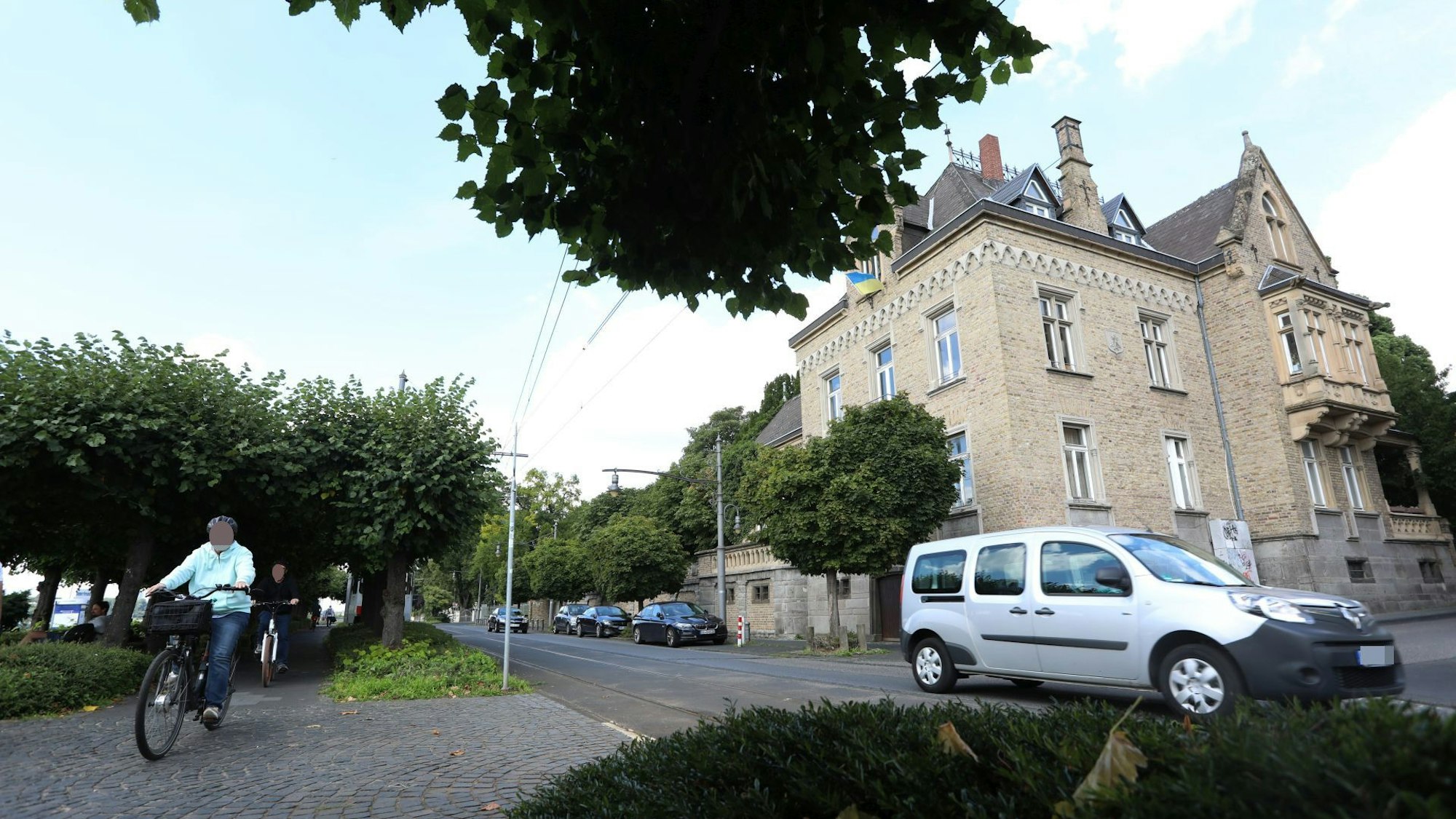 Radwegplanung an der Rheinallee in Königswinter