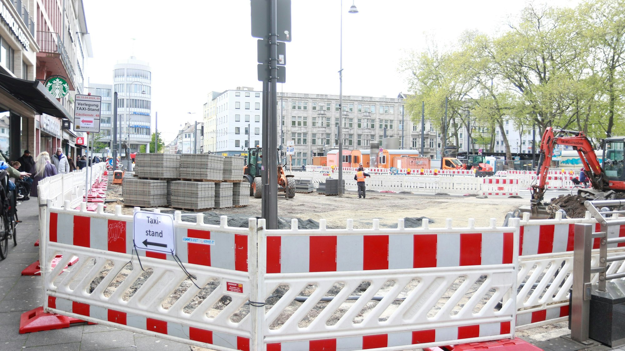 Am Neumarkt entstehen neue Fußgängerüberwege.