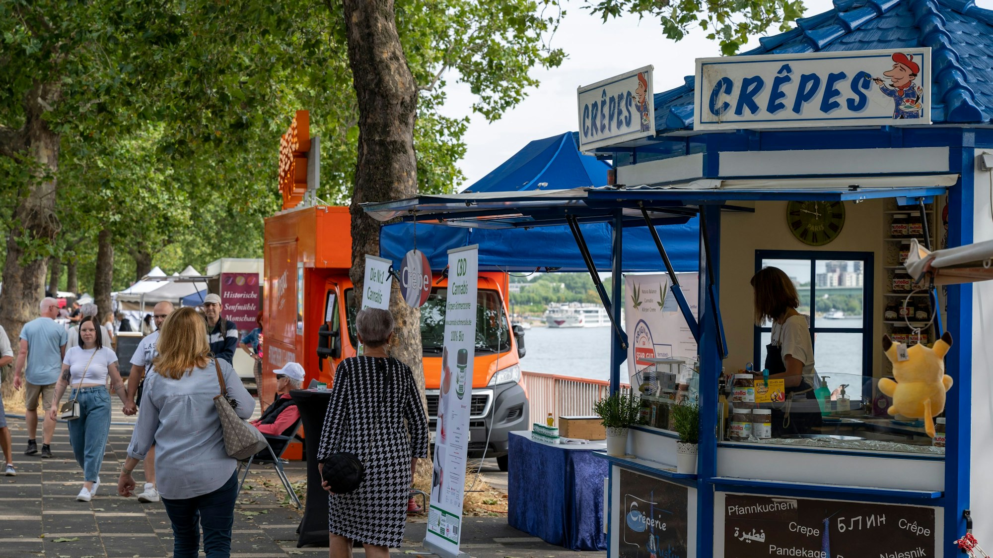 Rheinuferfest am Rheinufer