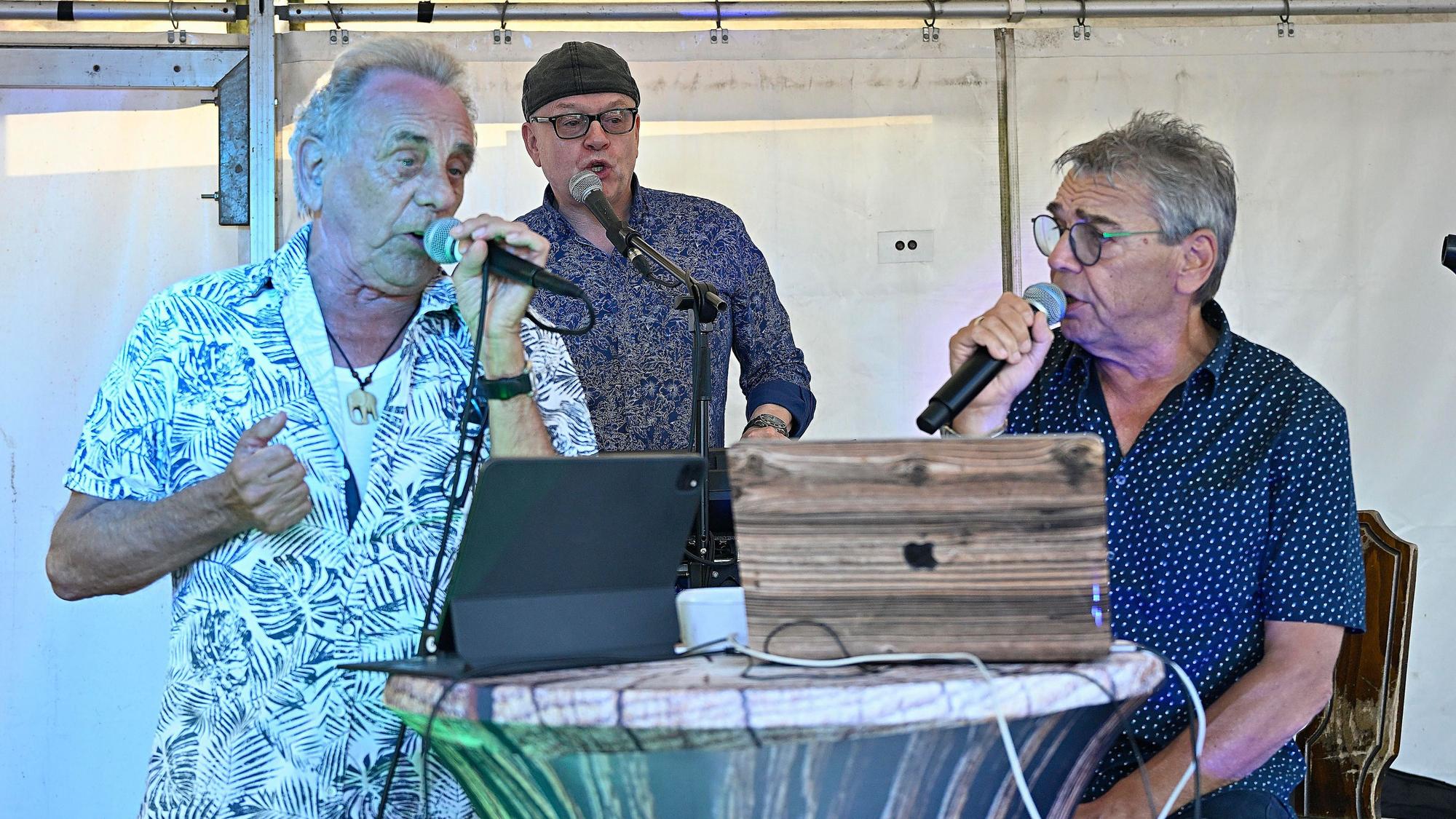 Konzert von Erry Stoklosa und Micky Brühl im Gasthaus Korff in Kürten-Herweg.