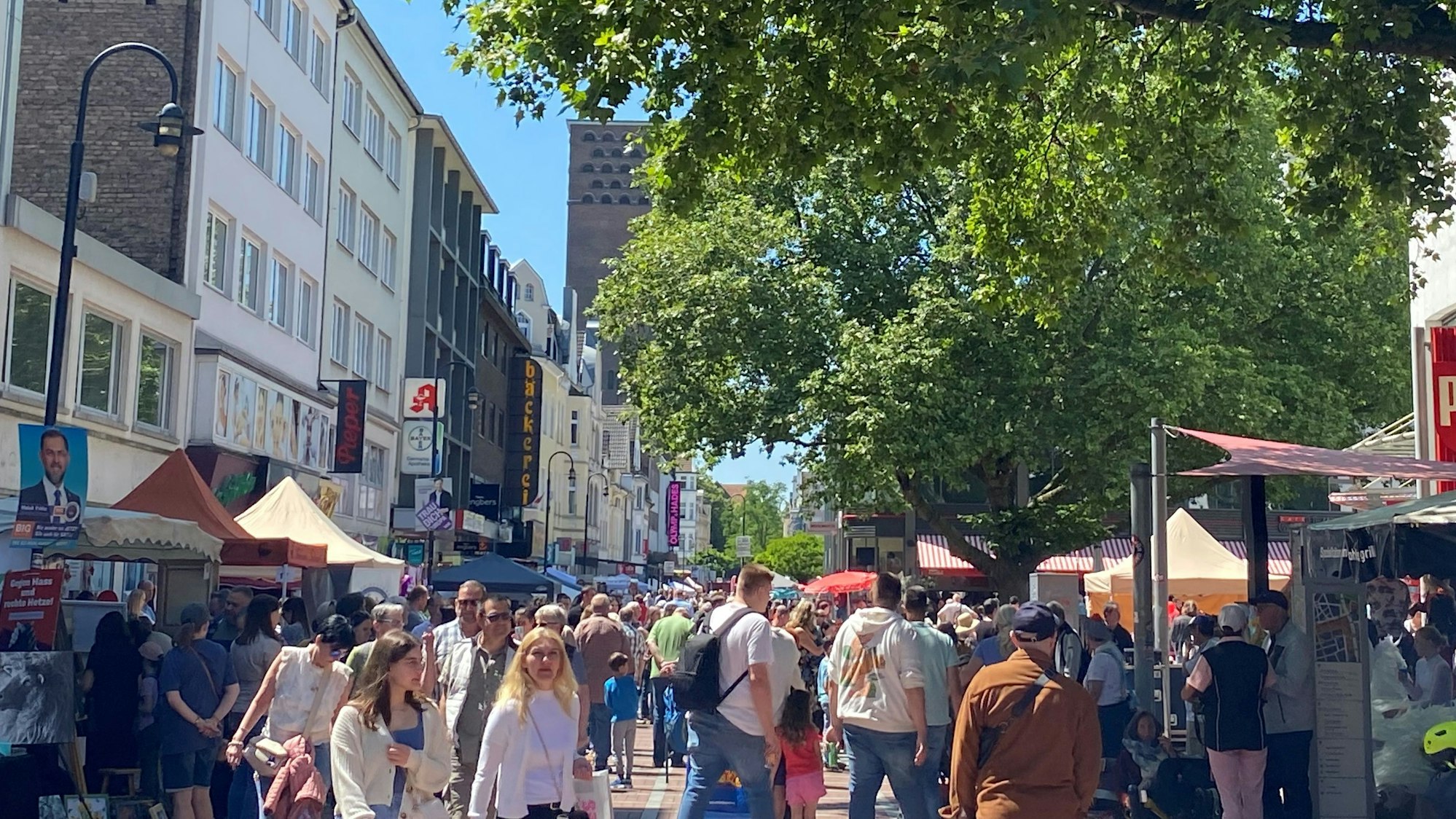 Viel Betrieb herrschte in den vergangenen Jahren beim Wiesdorfer Kunstfestival.