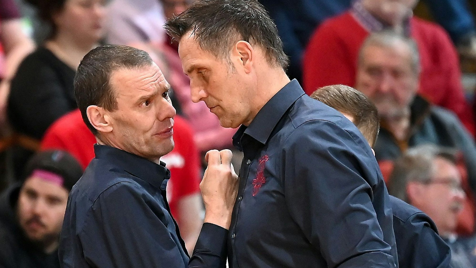 09.03.2024, Basketball-Bayer Giants Leverkusen-TKS 49
links: Co.Tr. Michael Koch (Giants)
rechts: TR. Hansi Gnad (Giants)
Foto: Uli Herhaus