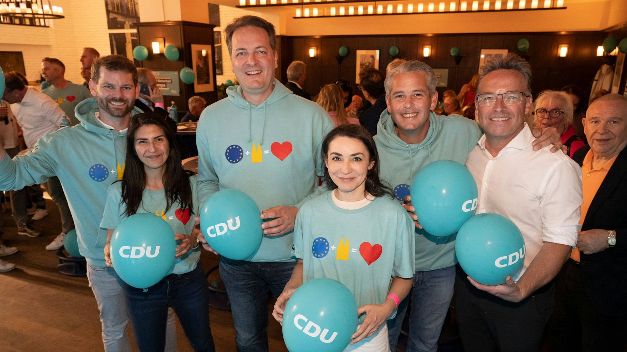Die Kölner CDU im Brauhaus Sion.