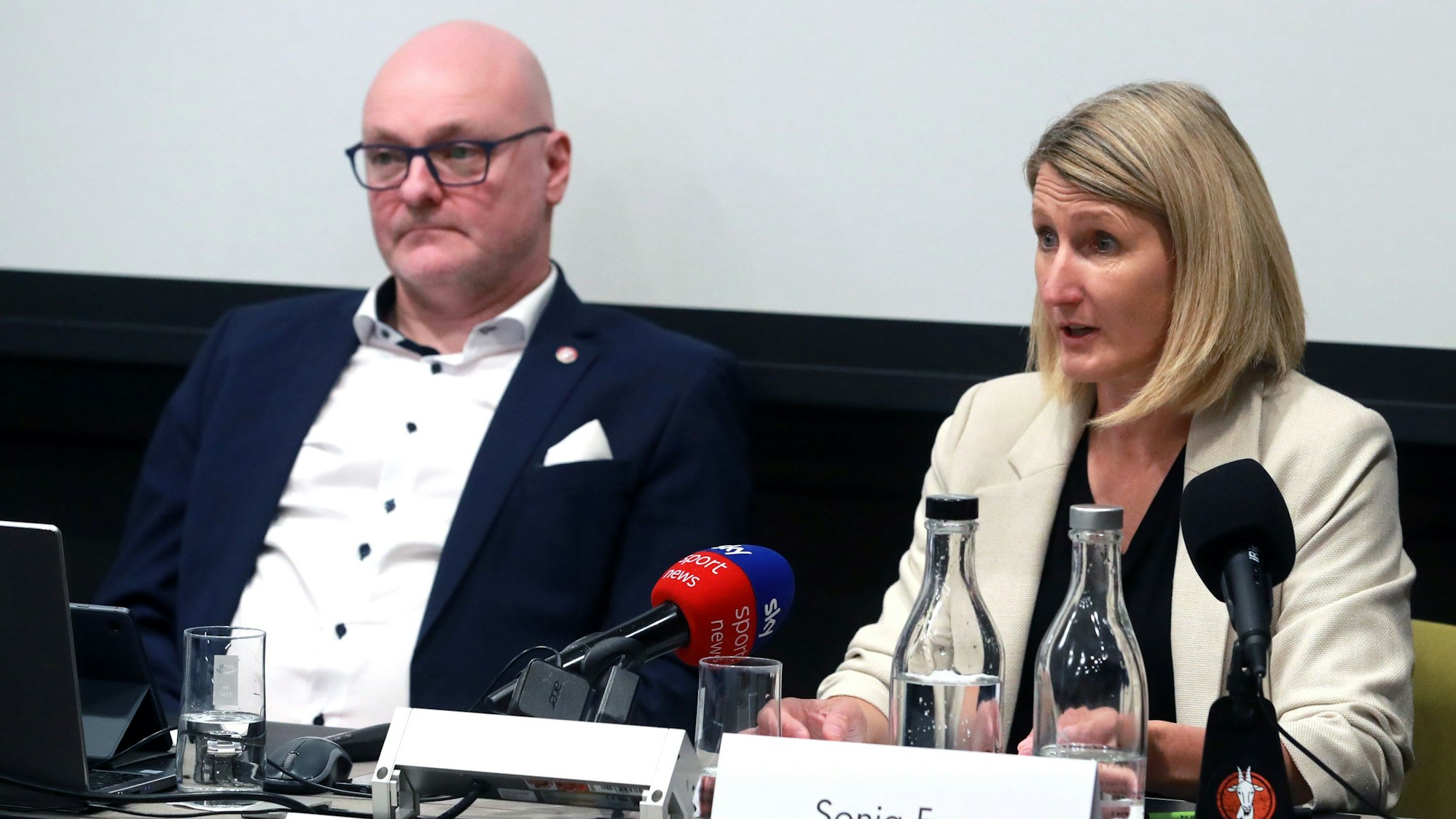 Weltmeisterin Sonja Fuss und Stefan Jung wollen sich im Vorstand des 1. FC Köln engagieren.