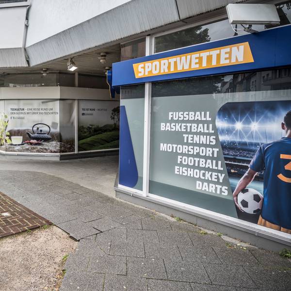 Eine wettanahmestelle in der City B, dort und in vielen anderen Straßen wird jetzt der bebauungsplan geändert. Foto: Ralf Krieger