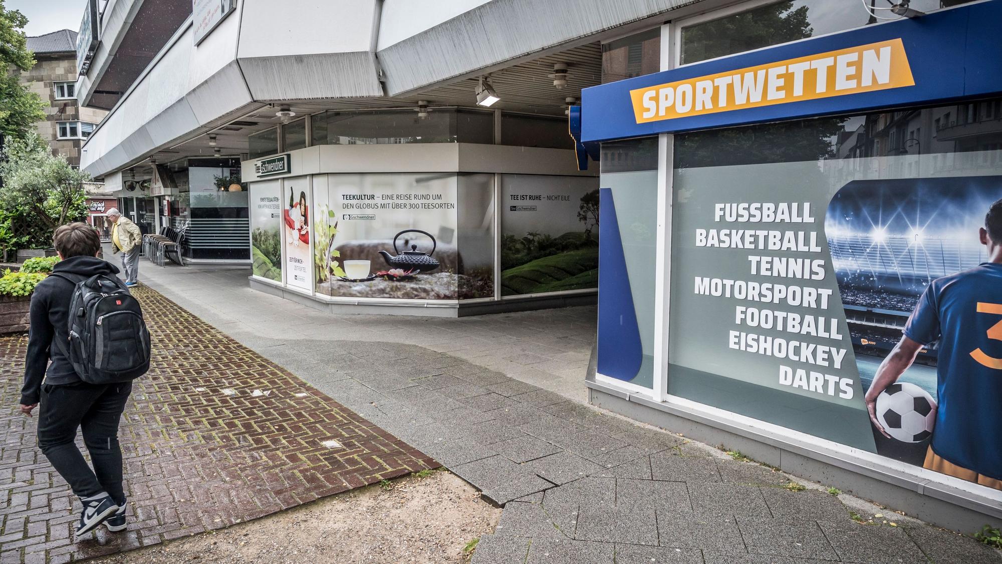 Eine wettanahmestelle in der City B, dort und in vielen anderen Straßen wird jetzt der bebauungsplan geändert. Foto: Ralf Krieger
