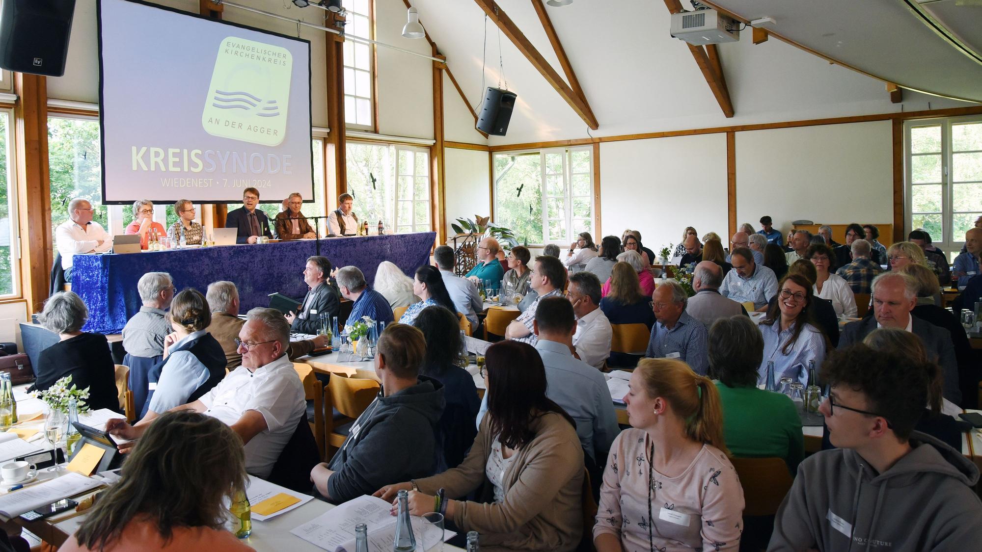 Die Sommersynode des Evangelischen Kirchenkreises An der Agger in Wiedenest