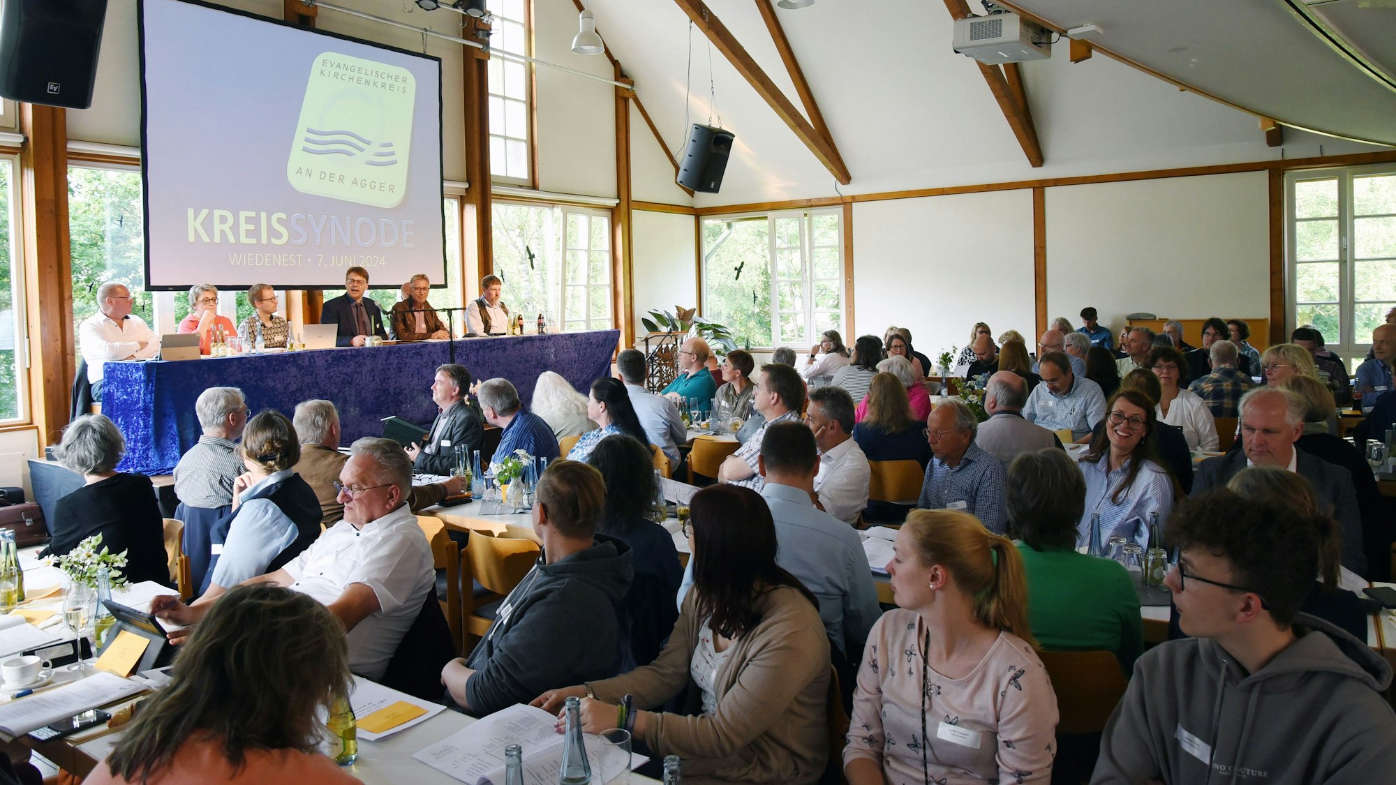 Die Sommersynode des Evangelischen Kirchenkreises An der Agger in Wiedenest