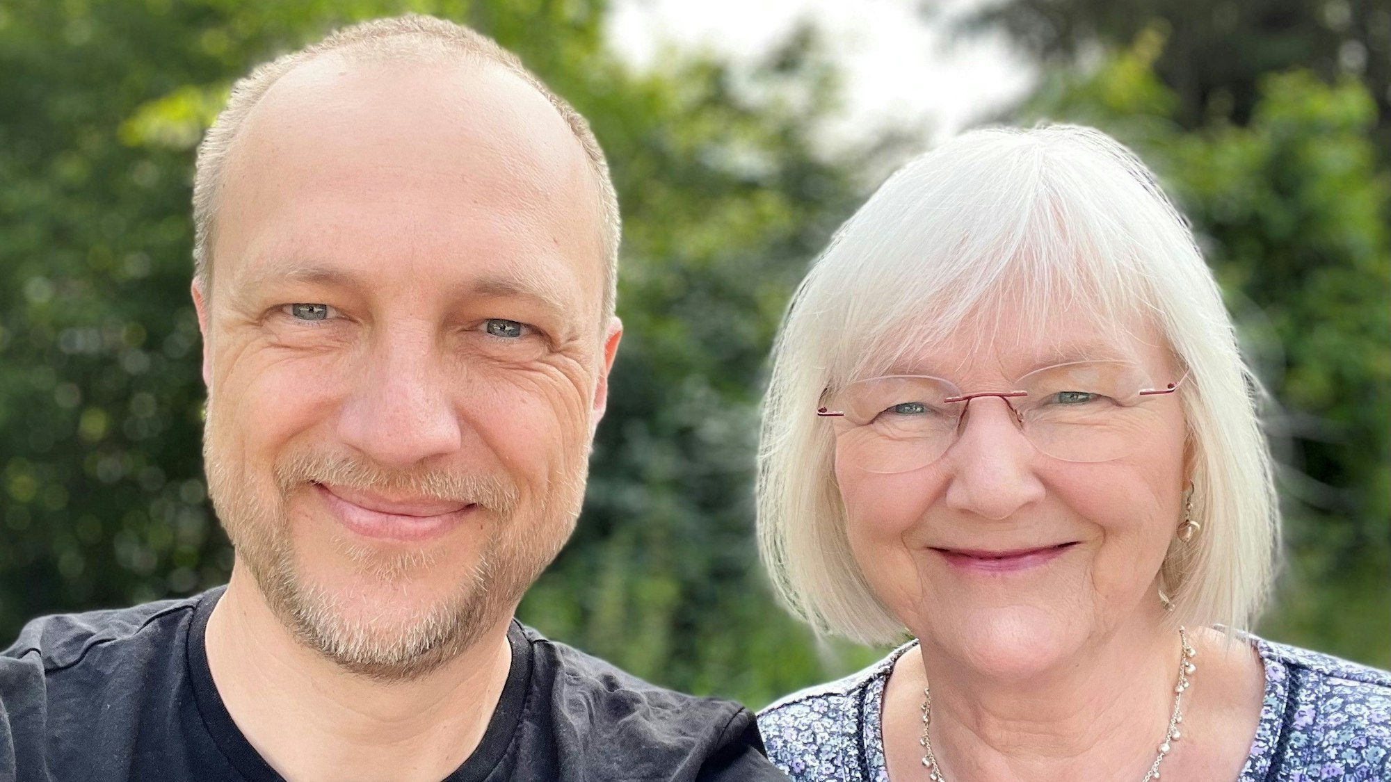 Dirk und Barbara Schmidt, Illustrator und Autorin von „Kamfu mir helfen?““.