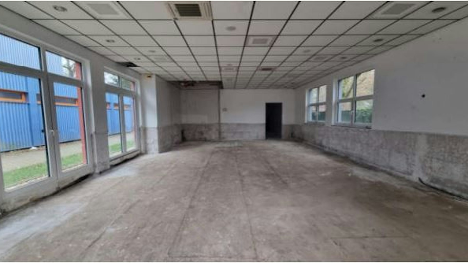 Die Cremer Lounge in Leichlingen muss komplett saniert werden.