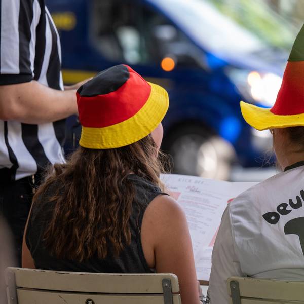 Deutschland-Fans in Köln – hier bei der Fußball-Weltmeisterschaft der Frauen 2022. (Archivbild)